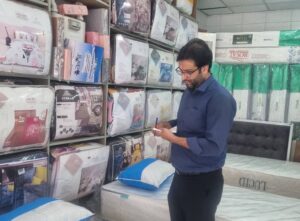 تشدید نظارت بر بازار لاهیجان؛ بازرسان اتاق اصناف از واحدهای صنفی بازدید کردند