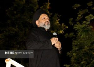 حکم فراملی رهبری دشمنان را به وحشت انداخت