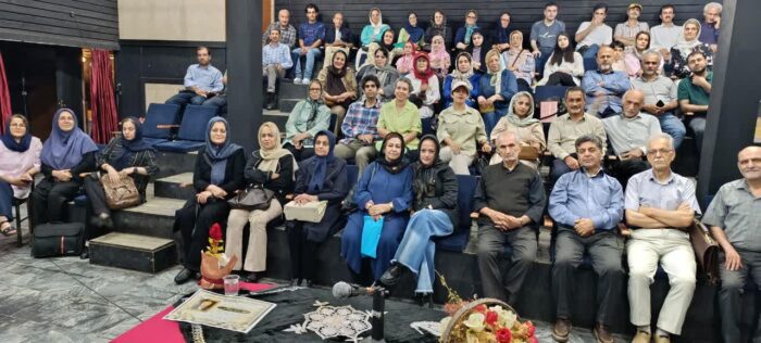 رونمایی سه رمان یک بانوی نویسنده در لاهیجان