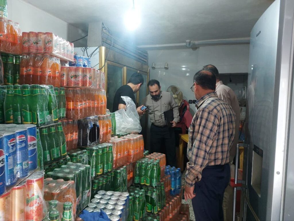 و معدوم‌سازی بیش از ۵۰ کیلوگرم فرآورده خام دامی غیربهداشتی در لاهیجان 1 - کشف و معدوم‌سازی بیش از ۵۰ کیلوگرم فرآورده خام دامی غیربهداشتی در لاهیجان