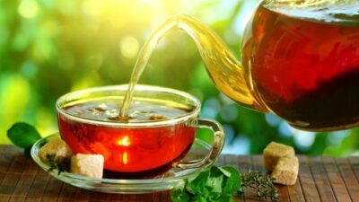 چای ایرانی در مسیر فتح بازارهای بزرگ؛ افزایش استقبال تجار و فروشگاه‌های زنجیره‌ای از چای داخلی