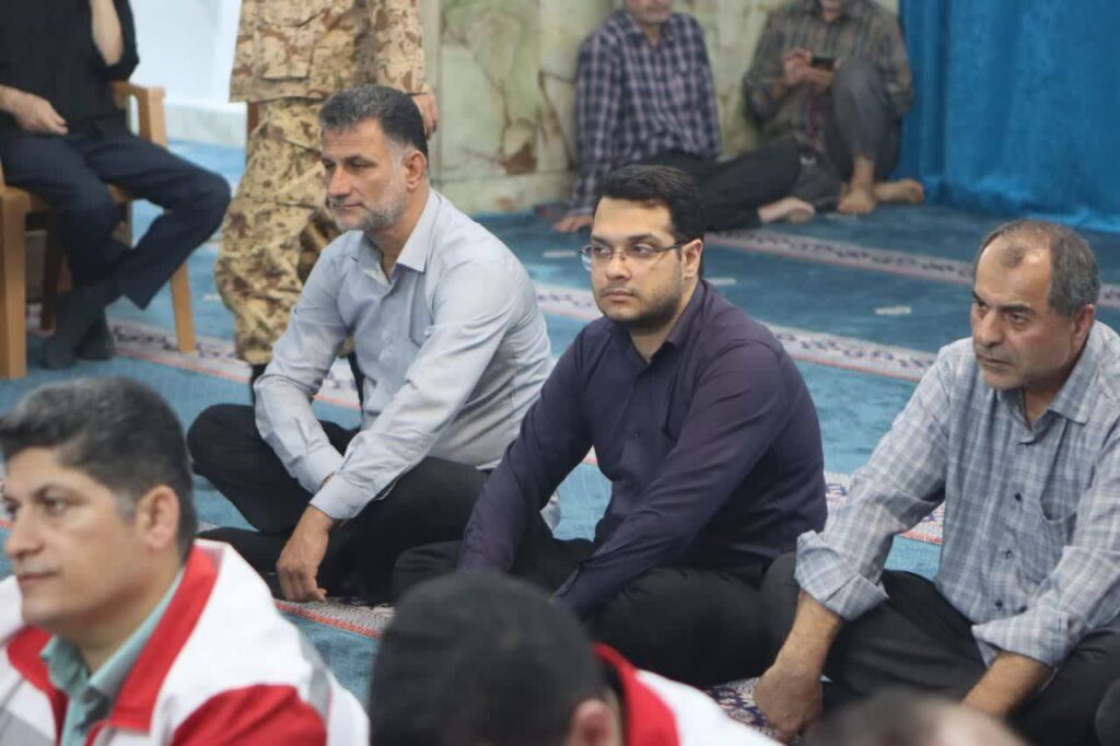 855d7f33 b0c0 486f a546 71eccba9eb93 - مراسم اربعین رهبر شهید انقلاب در لاهیجان برگزار شد + تصاویر