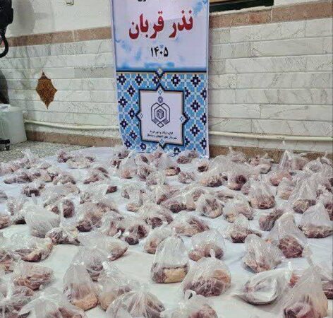 ذبح ۱۰ رأس گوسفند و توزیع میان نیازمندان به مناسبت عید قربان