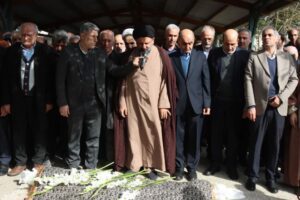 مراسم تشییع پیکر زنده‌یاد دکتر محمدصادق پیروز در لاهیجان برگزار شد