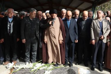 مراسم تشییع پیکر زنده‌یاد دکتر محمدصادق پیروز در لاهیجان برگزار شد