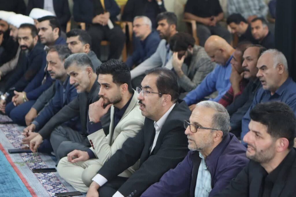 مراسم دومین سالگرد بزرگداشت شهید جمهور در لاهیجان برگزار شد + تصاویر 6 دومین سالگرد بزرگداشت شهید جمهور در لاهیجان برگزار شد 2 - مراسم دومین سالگرد بزرگداشت شهید جمهور در لاهیجان برگزار شد + تصاویر